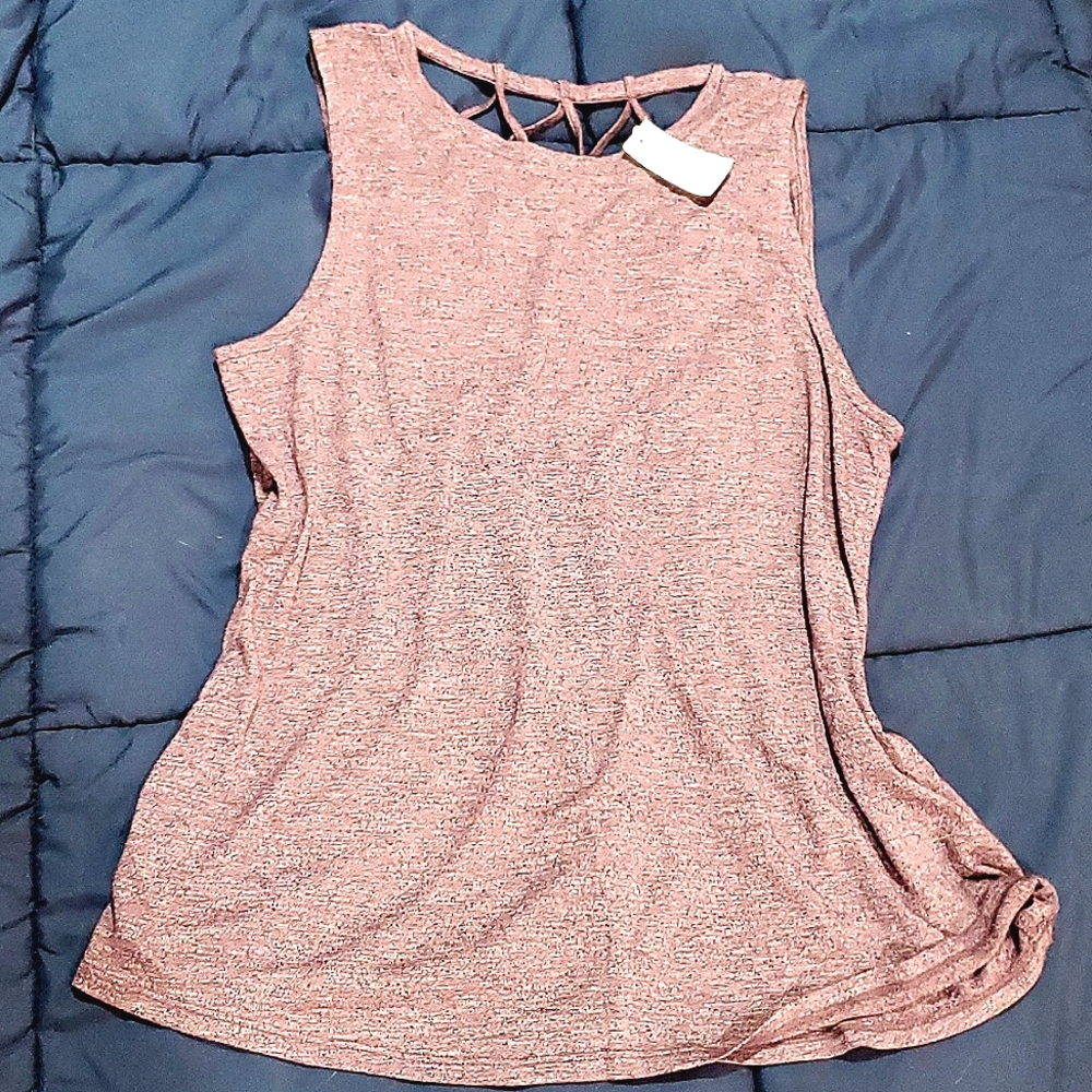 NWT Purple Maurices tank with pretty back detail S